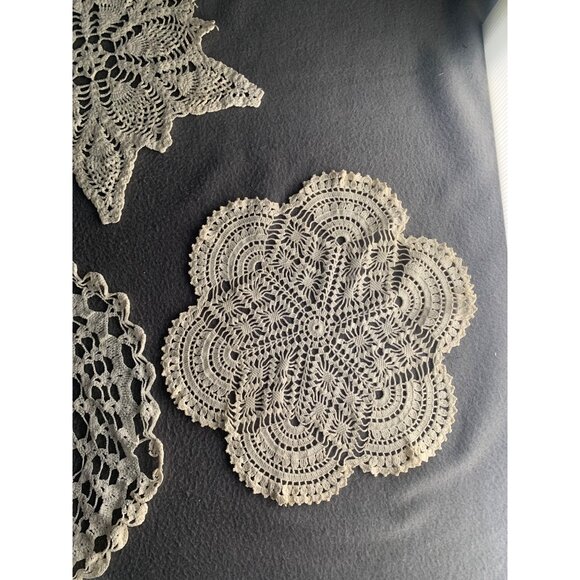 Vintage Crochet Lace Doilies Set of 3 Round & Starburst Patterns 10-12 Inches - Picture 5 of 15